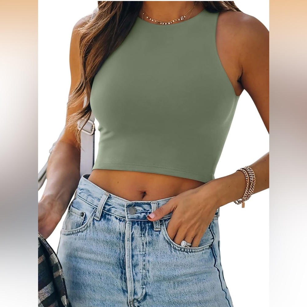NWT REORIA Olive Green Halter Racerback Crop Tank Top Size Small Double Lined